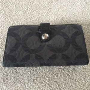 Authentic Coach wallet
